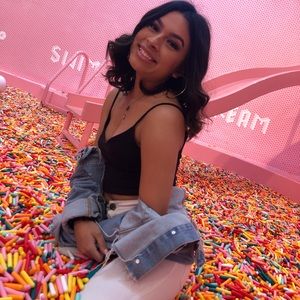 Meet your Posher, Bella